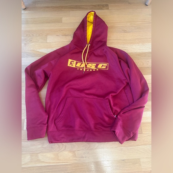 Colosseum USC Trojans Burgundy Hoodie Men's Pull over - Picture 6 of 6
